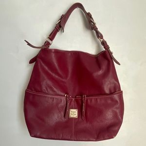 Vtg Dooney & Bourke giant tote in raspberry color.